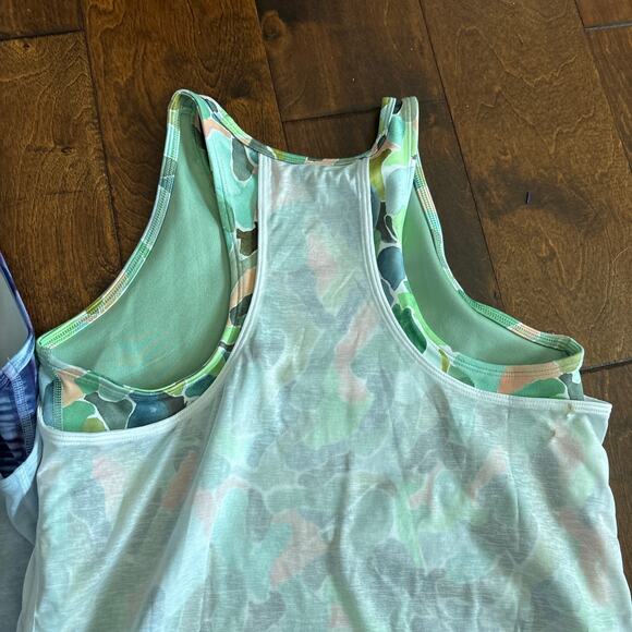 Athleta Girl Perfect Pair Athletic Tank Top Blue Green Printed Sz XL/14 Set of 2 - Picture 12 of 12